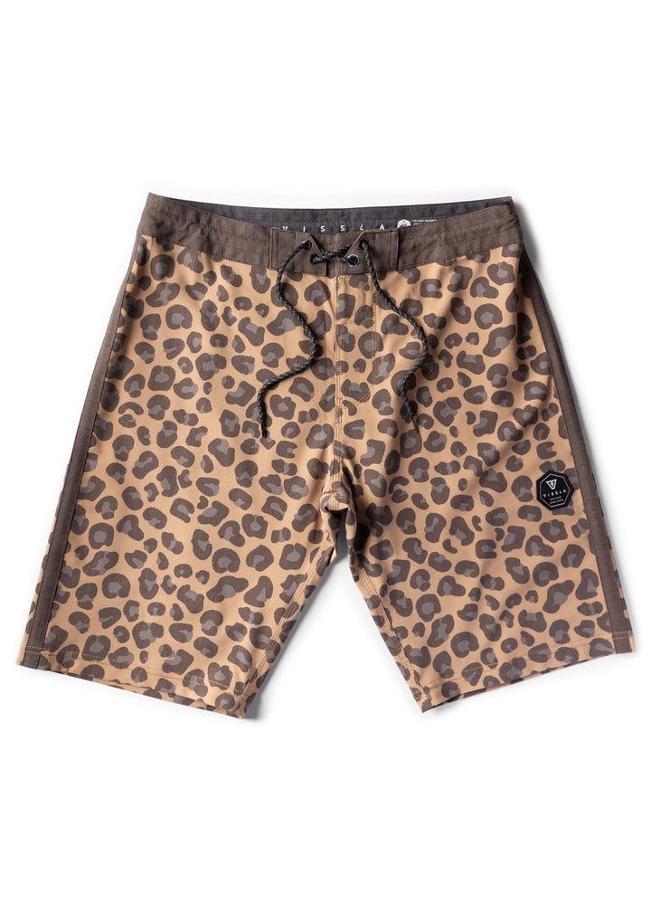 Big Cat 18" Boys Boardshort