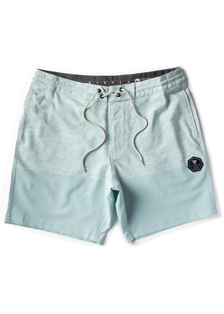 Lazy Daisy 17.5" Boardshort